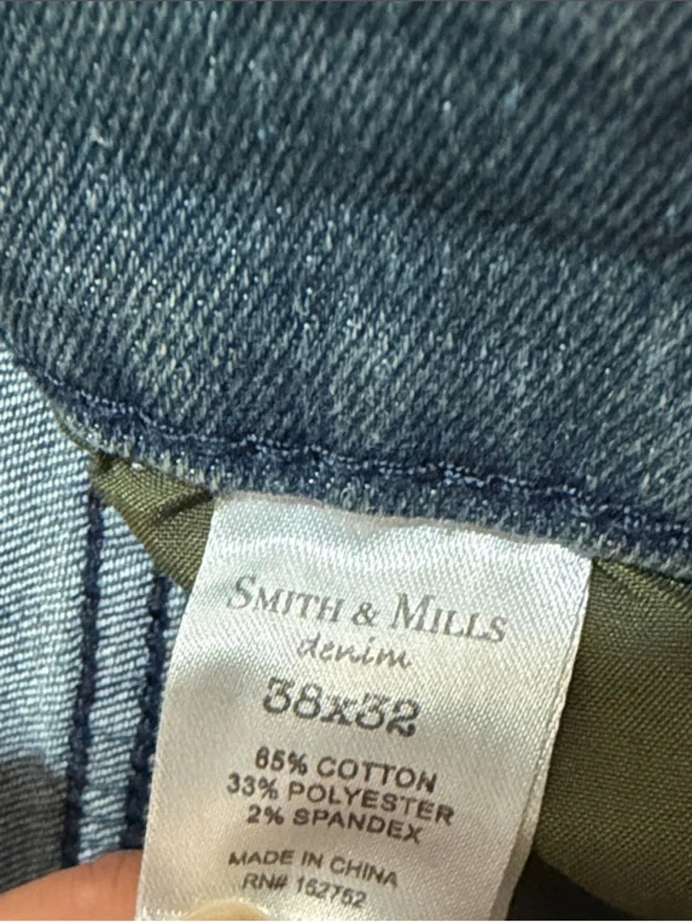 Men's Slim Straight Jeans in Faded Blue Wash